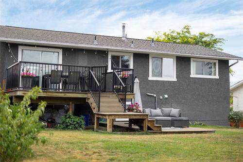 1203 39 Avenue, Vernon, BC - Outdoor With Exterior