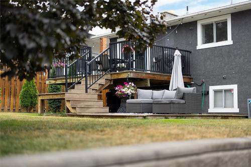 1203 39 Avenue, Vernon, BC - Outdoor