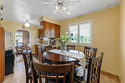 299 Eastdale Boulevard, Stoney Creek, ON - Indoor Photo Showing Dining Room