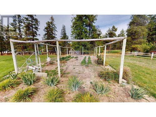 2900 Westview  Road, Cranbrook, BC - Outdoor