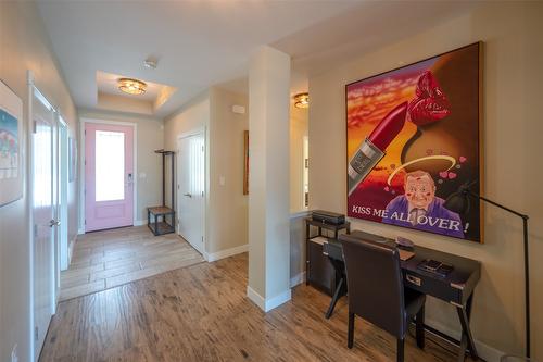 955 Holden Road, Penticton, BC - Indoor Photo Showing Other Room