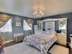 Master bedroom - 