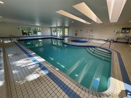 408-5110 Cordova Bay Rd, Saanich, BC - Indoor Photo Showing Other Room With In Ground Pool