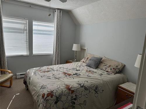 408-5110 Cordova Bay Rd, Saanich, BC - Indoor Photo Showing Bedroom