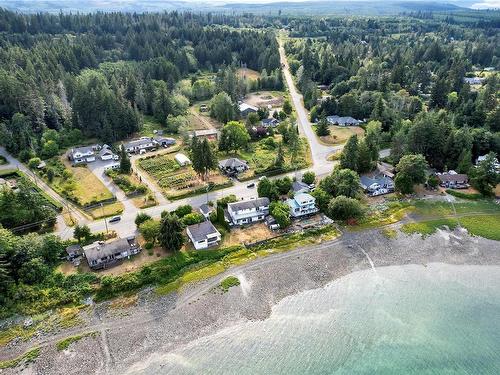 6689 Island Hwy South, Fanny Bay, BC 