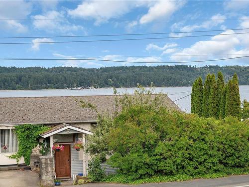 6689 Island Hwy South, Fanny Bay, BC 