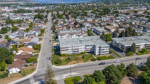 409-195 Warren Avenue, Penticton, BC - Outdoor With View