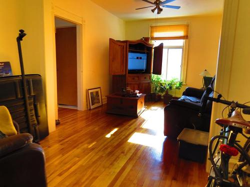 Living room - 1433  - 1435 Av. D'Orléans, Montréal (Mercier/Hochelaga-Maisonneuve), QC - Indoor