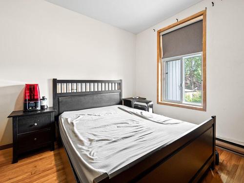 Bedroom - 1433  - 1435 Av. D'Orléans, Montréal (Mercier/Hochelaga-Maisonneuve), QC - Indoor Photo Showing Bedroom