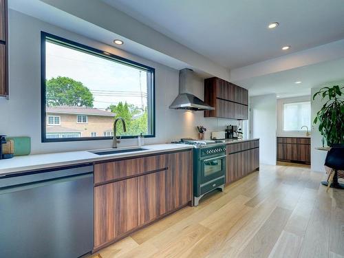 Kitchen - 465 Av. Lethbridge, Mont-Royal, QC - Indoor Photo Showing Kitchen