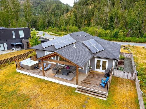 9444 Marble Bay Rd, Lake Cowichan, BC 