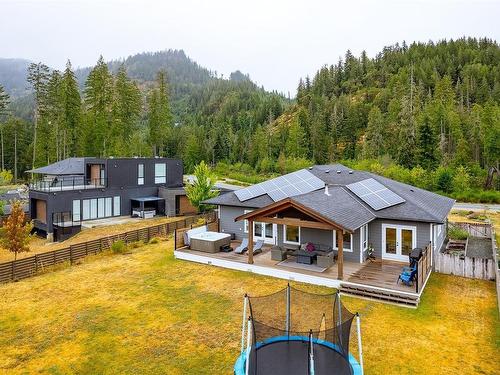 9444 Marble Bay Rd, Lake Cowichan, BC 