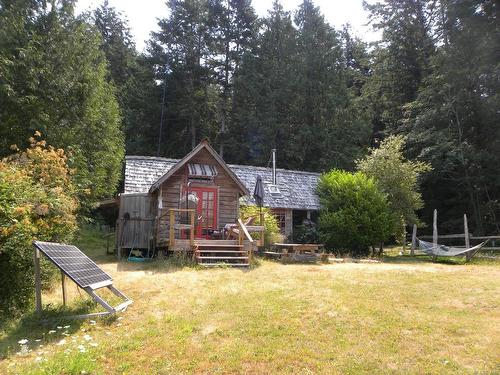 5 Williams Rd, Lasqueti Island, BC 