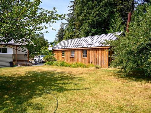 1818 Sachts Rd, Sayward, BC 