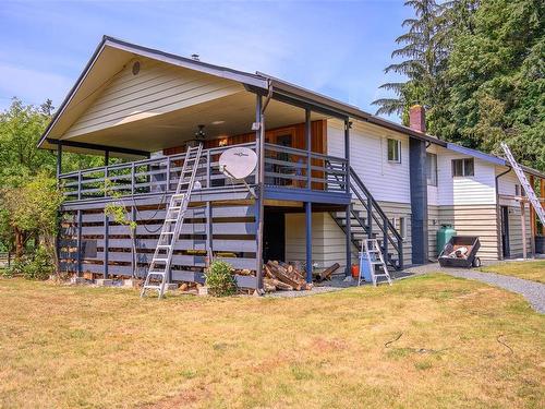 1818 Sachts Rd, Sayward, BC 