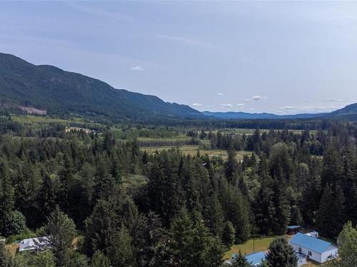 1818 Sachts Rd, Sayward, BC 