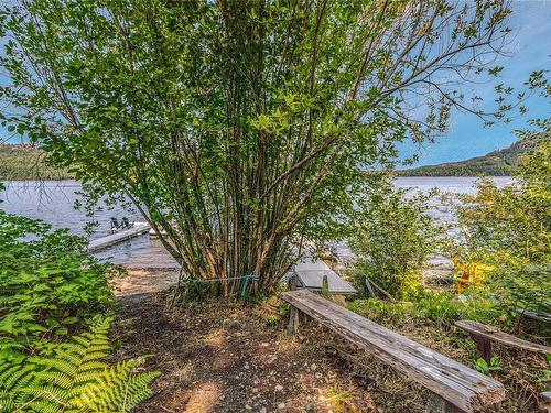 2308 South Lake Rd, Qualicum Beach, BC 