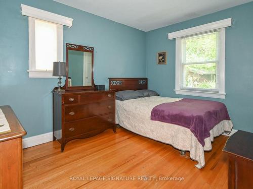 289 Warden Ave, Toronto, ON - Indoor Photo Showing Bedroom