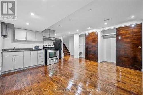 80 Bunchberry Way, Brampton (Sandringham-Wellington), ON - Indoor Photo Showing Kitchen