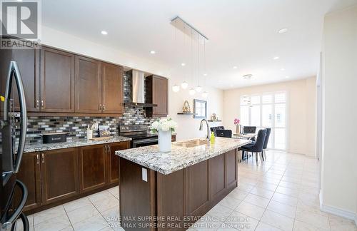 24 Argelia Crescent, Brampton (Credit Valley), ON - Indoor Photo Showing Kitchen With Double Sink With Upgraded Kitchen