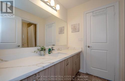 24 Argelia Crescent, Brampton (Credit Valley), ON - Indoor Photo Showing Bathroom