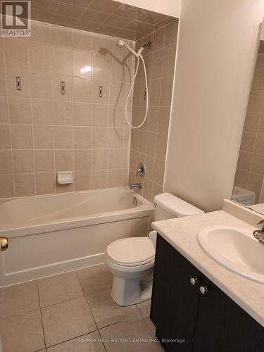 35 Sea Drifter Crescent, Brampton, ON - Indoor Photo Showing Bathroom