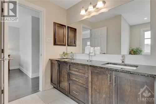 7 Borland Drive, Carleton Place, ON - Indoor Photo Showing Bathroom