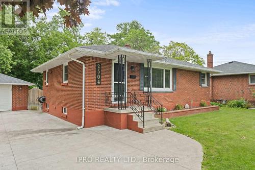 2504 Askin Avenue, Windsor, ON - Outdoor With Exterior