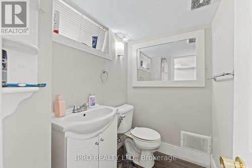 2504 Askin Avenue, Windsor, ON - Indoor Photo Showing Bathroom