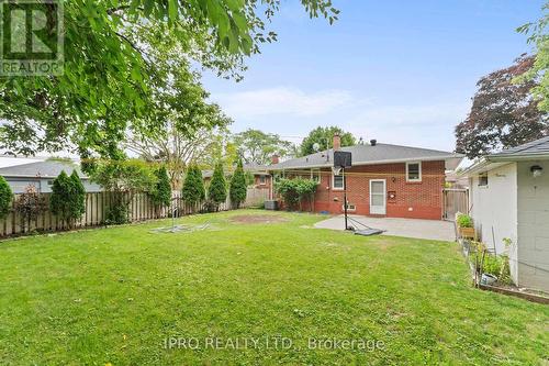 2504 Askin Avenue, Windsor, ON - Outdoor