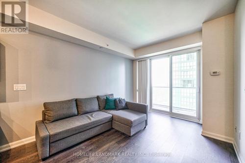 3004 - 9 Bogert Avenue, Toronto (Lansing-Westgate), ON - Indoor Photo Showing Living Room