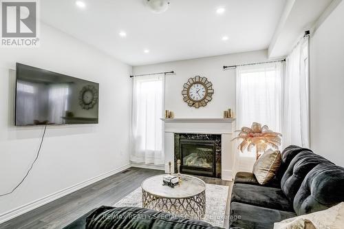 90 Ferragine Crescent, Bradford West Gwillimbury (Bradford), ON - Indoor Photo Showing Living Room With Fireplace