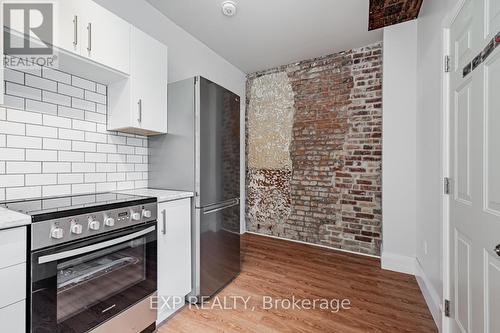 289 Old Weston Road, Toronto (Weston-Pellam Park), ON - Indoor Photo Showing Kitchen