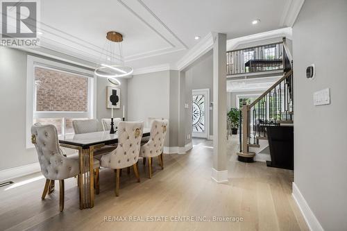 12 Ferncroft Place, Brampton (Fletcher'S Meadow), ON - Indoor Photo Showing Dining Room