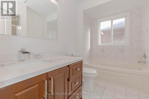 3256 Camberwell Drive, Mississauga (Churchill Meadows), ON - Indoor Photo Showing Bathroom