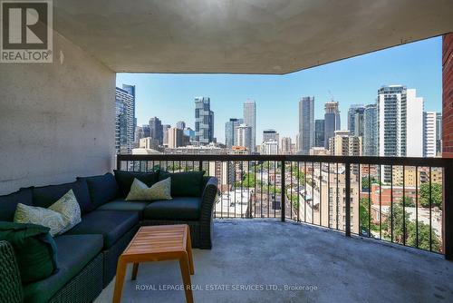 1625 - 77 Maitland Place, Toronto (Cabbagetown-South St. James Town), ON - Outdoor With Balcony