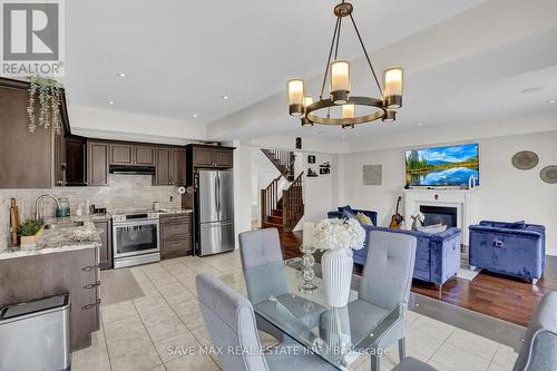 17 Lagoon Avenue, Hamilton (Hamilton Beach), ON - Indoor