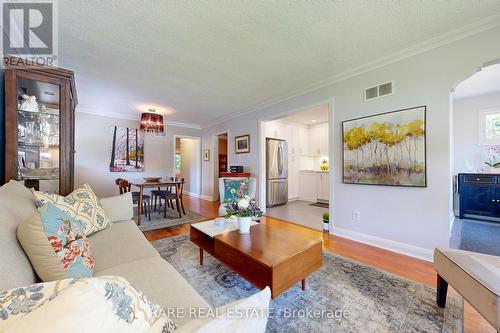 28 Burnley Avenue, Toronto (Wexford-Maryvale), ON - Indoor Photo Showing Living Room