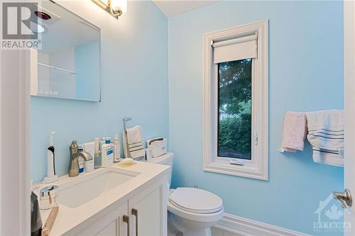 107 Rideau Terrace, Ottawa, ON - Indoor Photo Showing Bathroom