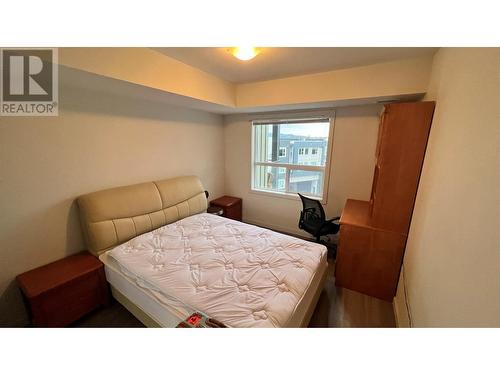 775 Academy Way Unit# 323, Kelowna, BC - Indoor Photo Showing Bedroom