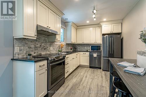 1156 Lancaster Street, London, ON - Indoor Photo Showing Kitchen