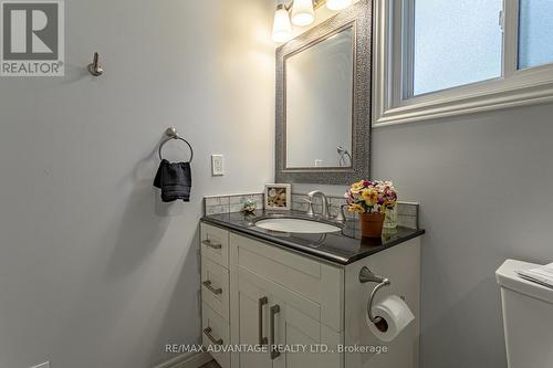 1156 Lancaster Street, London, ON - Indoor Photo Showing Bathroom