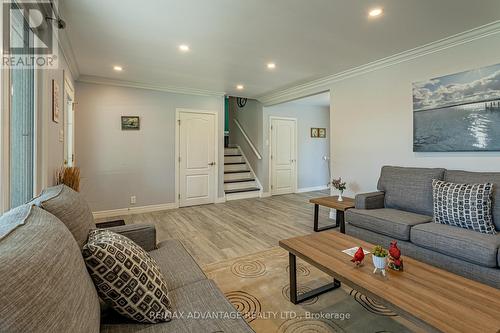 1156 Lancaster Street, London, ON - Indoor Photo Showing Living Room