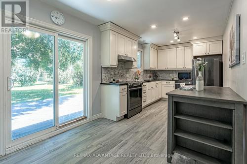 1156 Lancaster Street, London, ON - Indoor Photo Showing Kitchen