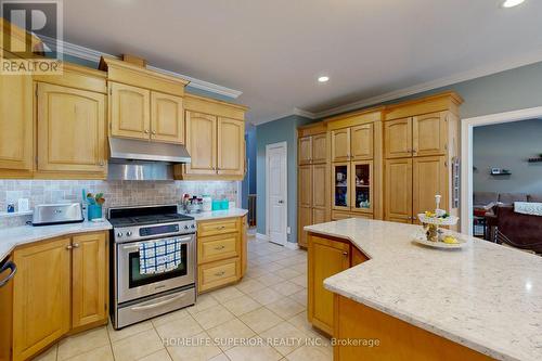 4568 Paynes Crescent, Clarington, ON - Indoor Photo Showing Kitchen