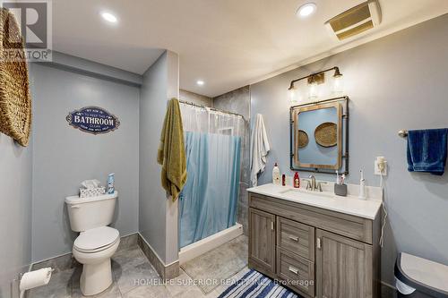 4568 Paynes Crescent, Clarington, ON - Indoor Photo Showing Bathroom