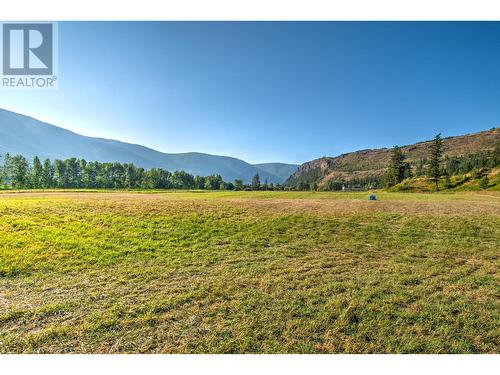 553 Salmon River Road, Salmon Arm, BC 