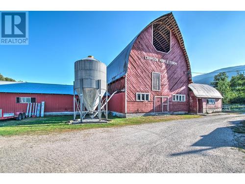 553 Salmon River Road, Salmon Arm, BC 