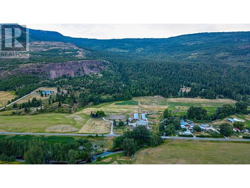 553 Salmon River Road, Salmon Arm, BC 