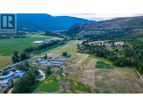 553 Salmon River Road, Salmon Arm, BC 